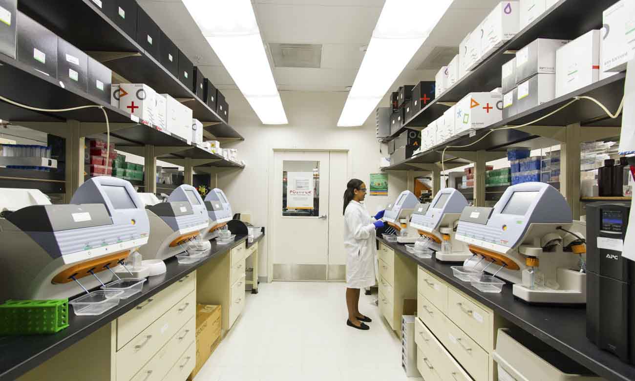 lab-automation-devices-1300px lab-automation-devices-1300px